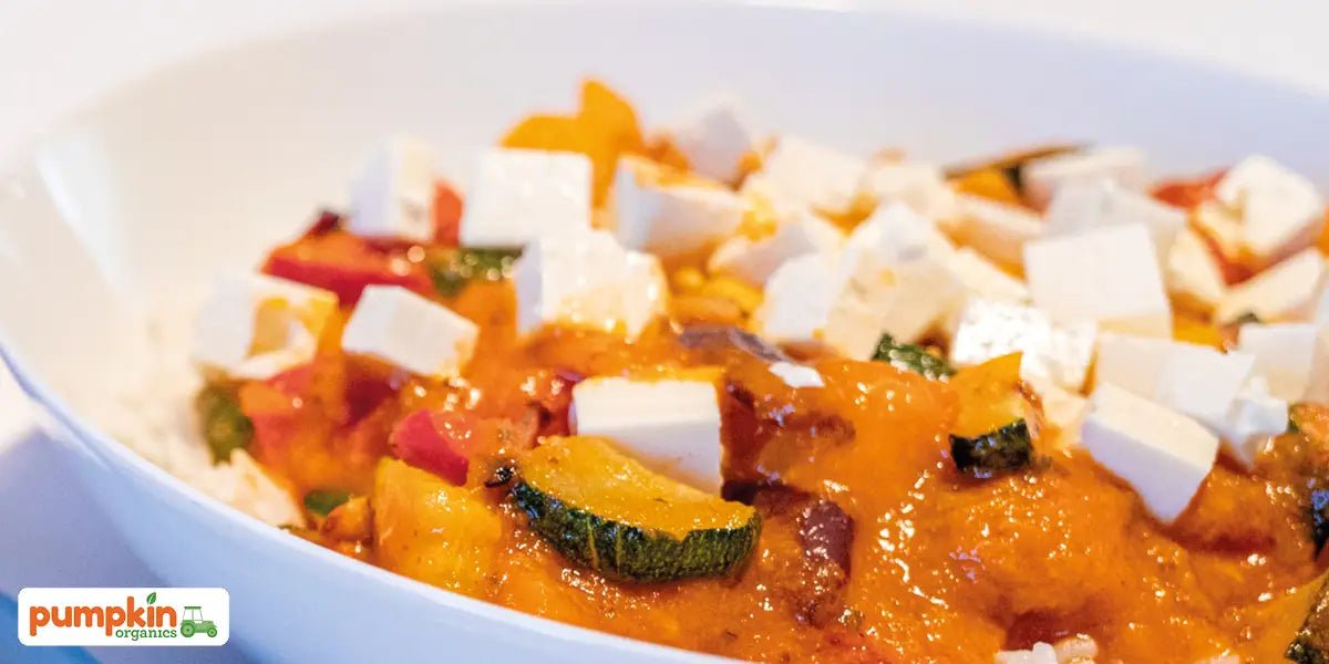 Bolognese & Feta auf gerösteten Kartoffeln - Pumpkin Organics