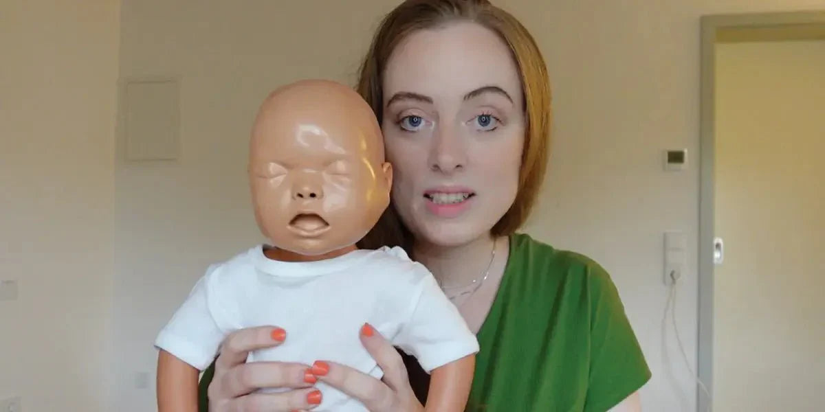 Verschlucken bei Babys: Was tun im Ernstfall - Pumpkin Organics